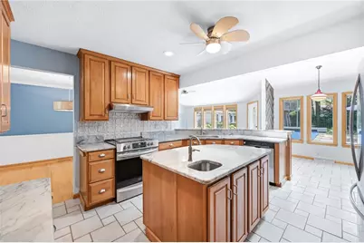 1860 Rockwell Drive, Hermitage, PA 16148 - Photo 10