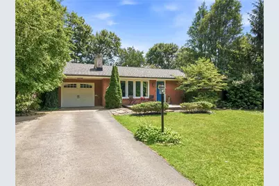 1860 Rockwell Drive, Hermitage, PA 16148 - Photo 2