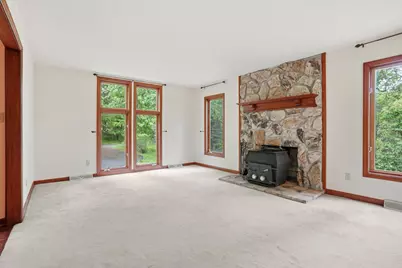 133 Old Quarry Dr, Hanover Township, PA 15026 - Photo 4