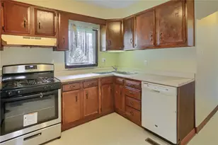 1550 Glenn Way, Stowe Township, PA 15136 - Photo 20