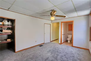 1550 Glenn Way, Stowe Township, PA 15136 - Photo 16