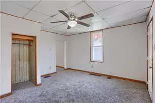 1550 Glenn Way, Stowe Township, PA 15136 - Photo 10