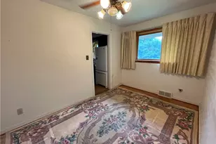 2203 Lindalan Dr, Elizabeth Twp/Boro, PA 15135 - Photo 14