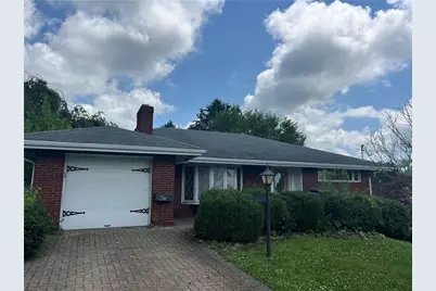 2203 Lindalan Drive, Elizabeth Twp/Boro, PA 15135 - Photo 2