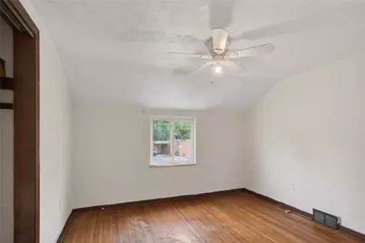 1420 Homestead Rd, Pittsburgh, PA 15147 - Photo 18