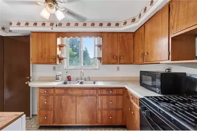 1420 Homestead Rd, Pittsburgh, PA 15147 - Photo 10