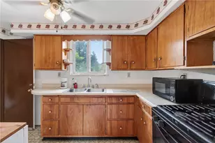 1420 Homestead Rd, Pittsburgh, PA 15147 - Photo 10
