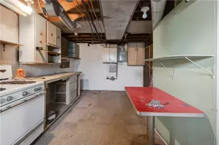 1420 Homestead Rd, Pittsburgh, PA 15147 - Photo 32
