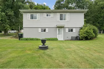 11 Angott Rd, Canton Township, PA 15301 - Photo 2