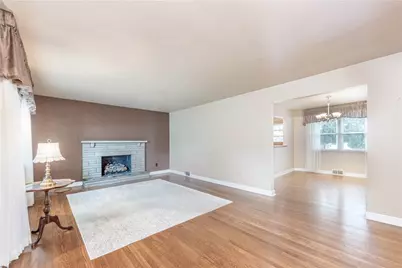 979 Crest Lane, Scott Township, PA 15106 - Photo 2
