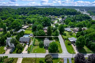 221 Sunset Dr, Wilkins Township, PA 15235 - Photo 4