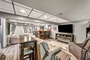 2 Eichelberger Dr, Robinson Twp, PA 15108 - Photo 20