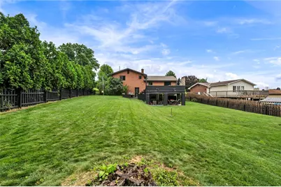2 Eichelberger Dr, Robinson Twp, PA 15108 - Photo 36