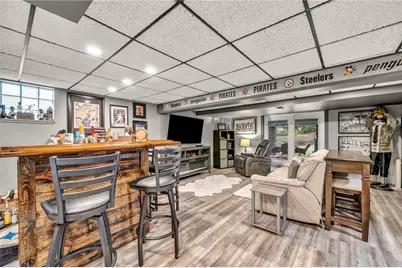 2 Eichelberger Dr, Robinson Twp, PA 15108 - Photo 18