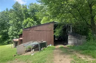 1529 Garretts Run Rd, Kittanning, PA 16226 - Photo 2