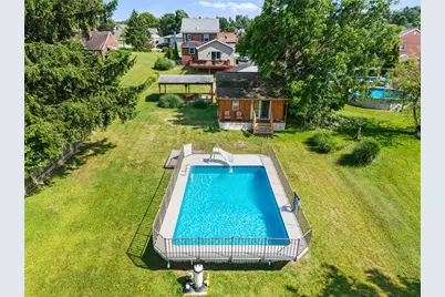 1206 Dalewood Dr, Elizabeth Twp/Boro, PA 15135 - Photo 6