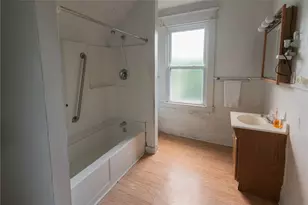 2292 Valera Ave, Pittsburgh, PA 15210 - Photo 24