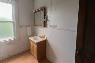 2292 Valera Ave, Pittsburgh, PA 15210 - Photo 26