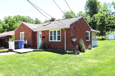 390 Streets Run Rd, Pittsburgh, PA 15236 - Photo 4