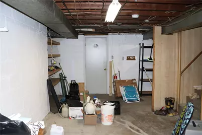 390 Streets Run Rd, Pittsburgh, PA 15236 - Photo 30