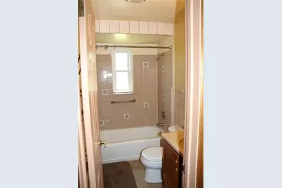 390 Streets Run Rd, Pittsburgh, PA 15236 - Photo 18