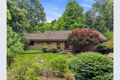 105 Berkeley Drive, Ross Twp, PA 15237 - Photo 2
