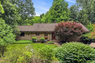 105 Berkeley Dr, Ross Twp, PA 15237 - Photo 2