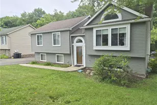 1501 N Randolph Dr, Jefferson Hills, PA 15025 - Photo 2