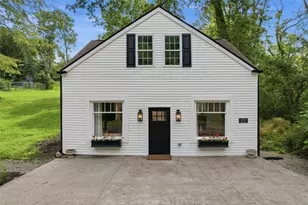 4978 S Pioneer Rd, Hampton, PA 15044 - Photo 4
