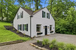 4978 S Pioneer Rd, Hampton, PA 15044 - Photo 2