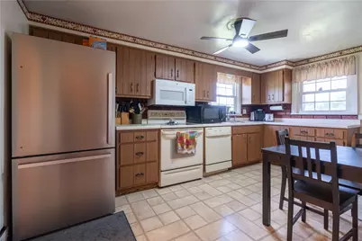 6616 Overlook St, South Park, PA 15129 - Photo 8