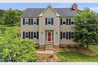 333 Warrick Dr, Seven Fields Boro, PA 16046 - Photo 2