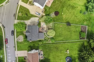 333 Warrick Dr, Seven Fields Boro, PA 16046 - Photo 46