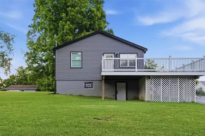 76 Meanor St, Findlay Township, PA 15126 - Photo 2