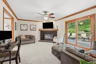 455 Monmouth Dr, Cranberry Township, PA 16066 - Photo 12