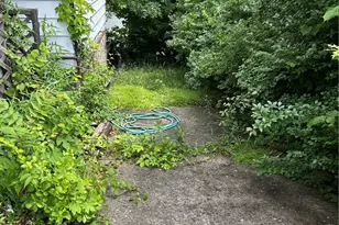 857 6th Ave, Coraopolis, PA 15108 - Photo 6