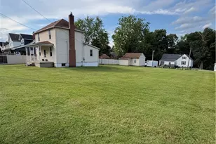 312 E Georgia Ave, Connellsville, PA 15425 - Photo 2