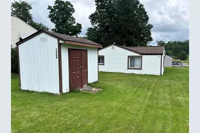 1099 Allaire, Monaca, PA 15061 - Photo 2