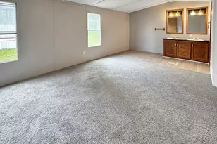 173 Jane Ln, Mahoning Township, PA 16116 - Photo 6