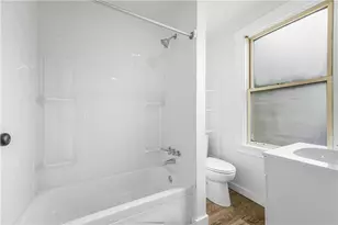 293 Lexington Ct, Carnegie, PA 15106 - Photo 16