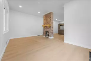 293 Lexington Ct, Carnegie, PA 15106 - Photo 4