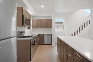 293 Lexington Ct, Carnegie, PA 15106 - Photo 8