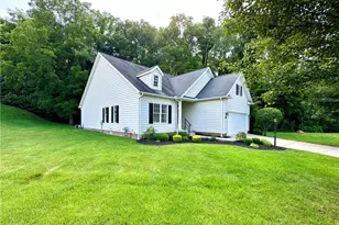 151 Cherry Hill Ct, Neshannock Township, PA 16105 - Photo 2