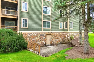 5322 Summit Dr, Hidden Valley, PA 15502 - Photo 4
