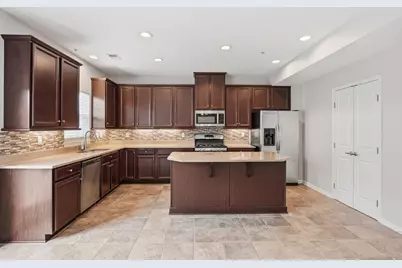 2305 Pointe View Drive, Adams Township, PA 16046 - Photo 10