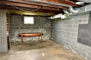 215 S Main St, Slippery Rock, PA 16057 - Photo 32