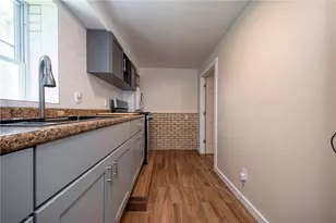 1030 Scott Ave, Jeannette, PA 15644 - Photo 30