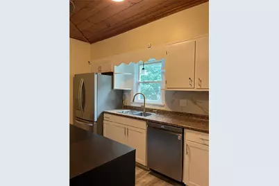 1030 Scott Avenue, Jeannette, PA 15644 - Photo 16