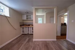 1030 Scott Ave, Jeannette, PA 15644 - Photo 30