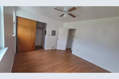 2038 Constitution Blvd, New Kensington, PA 15068 - Photo 24